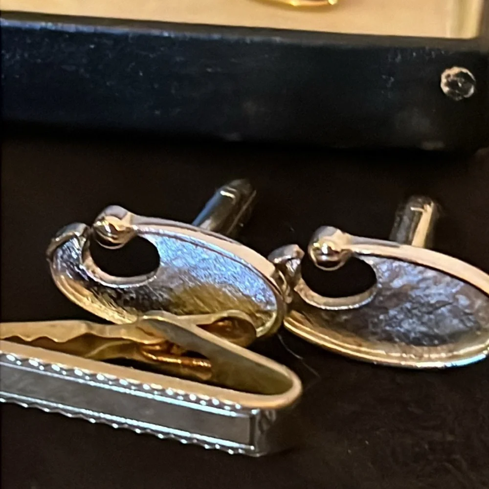 Lot vintage cufflinks & tie clips Pioneer Swank gold filled Shields